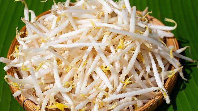 Auch Billa und Spar rufen Mungobohnensprossen und Keimlinge zurück