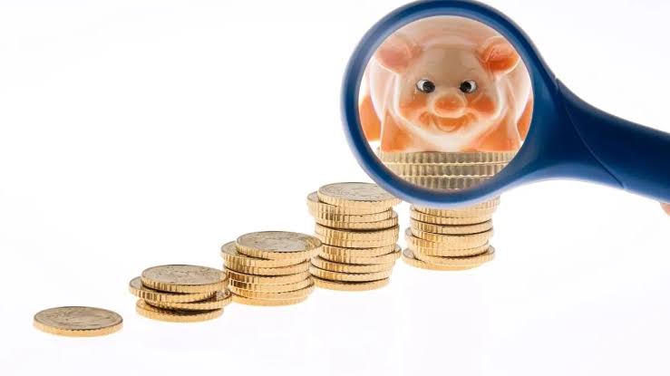 Weltspartag: Momentum Institut: Banken bieten ihren Kunden zu niedrige Sparzinsen an