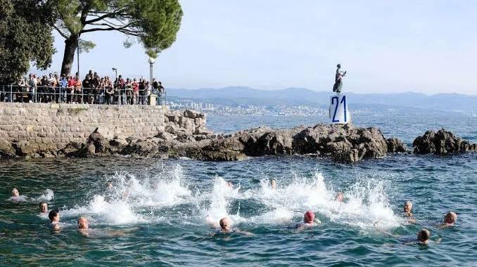 Für Hartgesottene: Die Winterschwimmsaison wird in Opatija eröffnet!