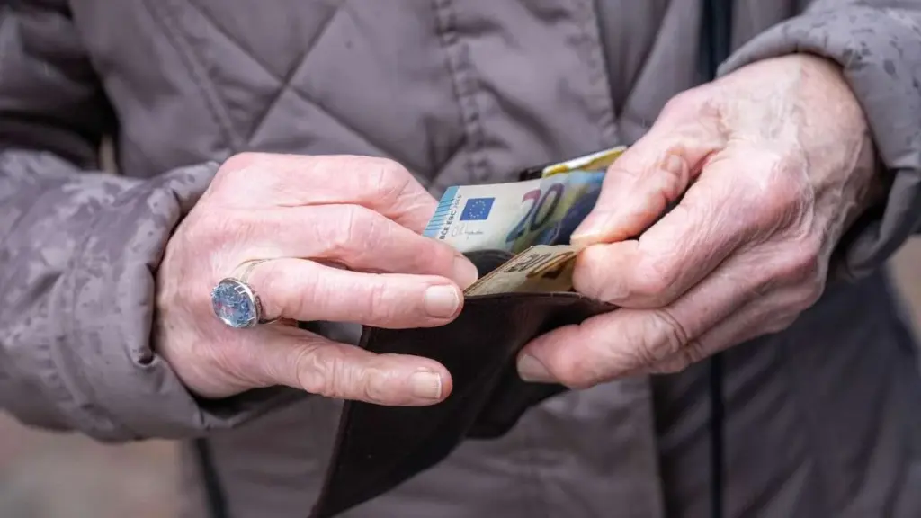 480 Euro mehr pro Jahr? So ändert die Merz-Regierung deine Rente ab 2027