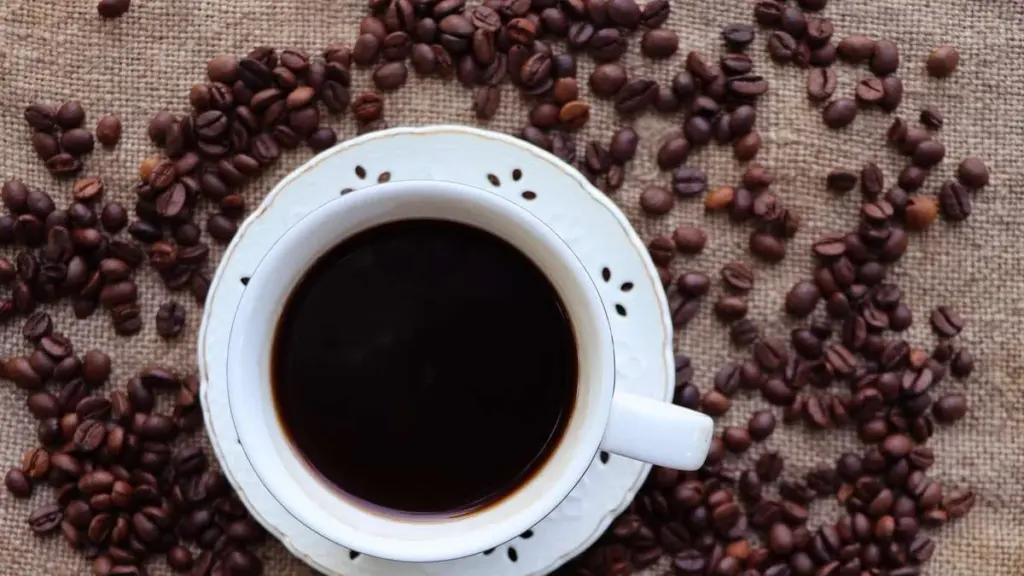 95% aller Kaffeepackungen sind zu leicht: Die 12-Millionen-Euro-Masche im Supermarkt, die Sie sofort beenden können