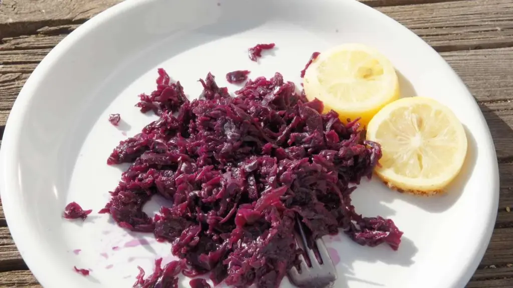 Diesen Rotkohl sollten Sie vor den Festtagen im Regal stehen lassen