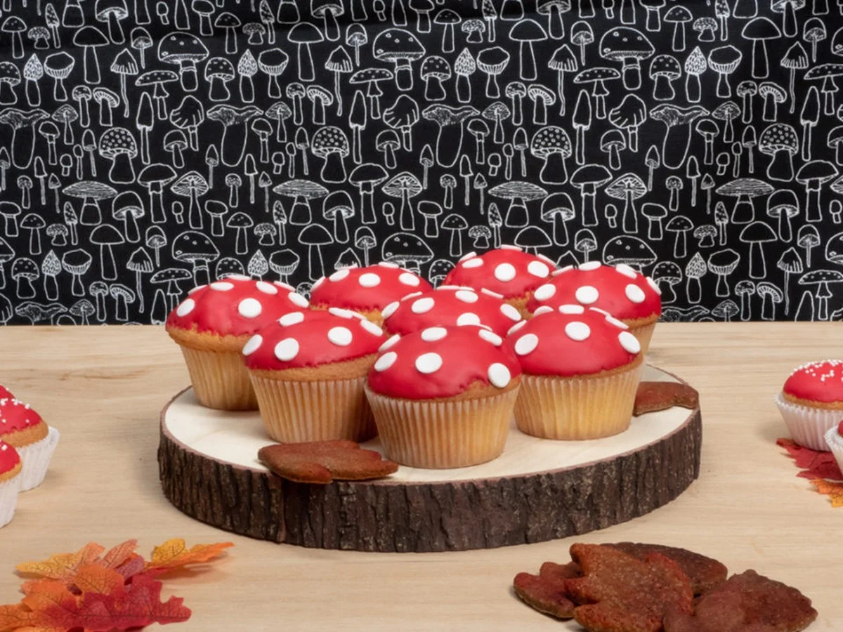 So basteln Sie aus einfachen Muffins Glückspilze: Der Geheimtipp für Silvester - image 1