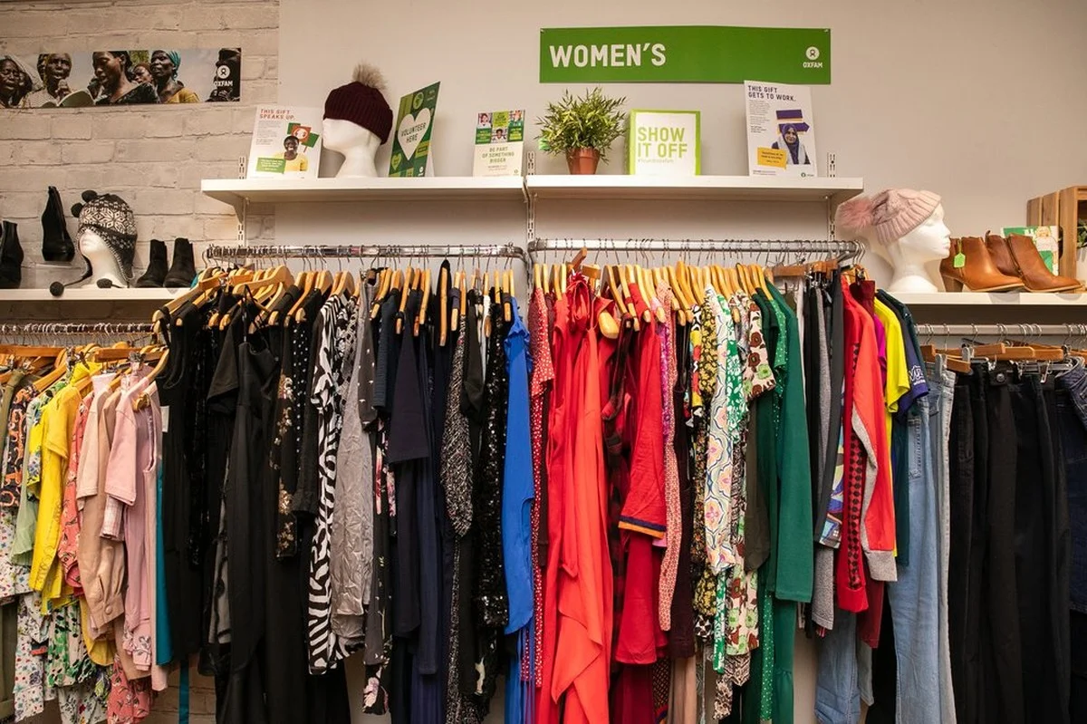 Fünf Orte für Kleiderschätze: So findest du echte Secondhand-Schnäppchen in Bayern - image 1