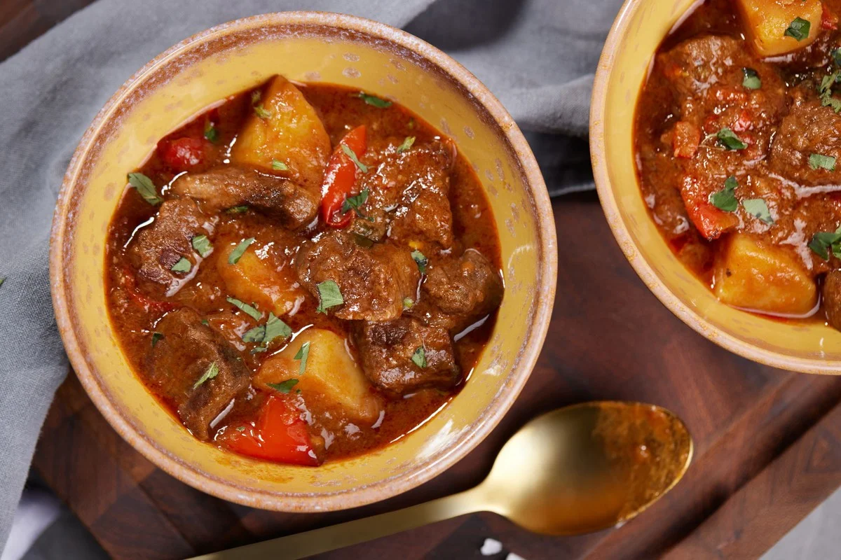 Kartoffeleintopf wie Gulasch: Sternekoch Alexander Herrmann verrät sein Geheimnis für deftigen Geschmack - image 1