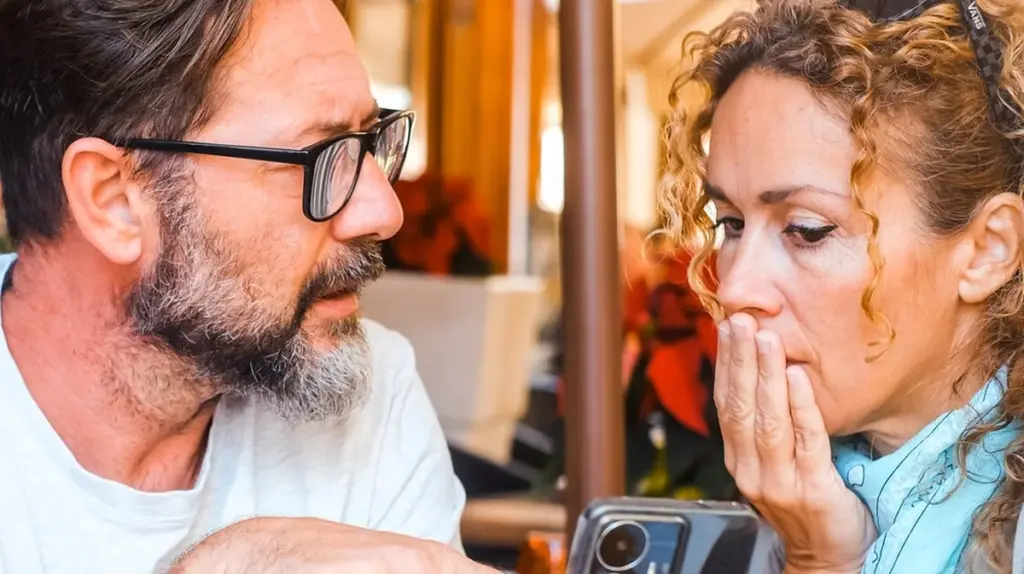 Vier Sekunden, bis Sie den Anruf vom Betrüger beenden: Die neue Strategie gegen Telefon-Spoofing