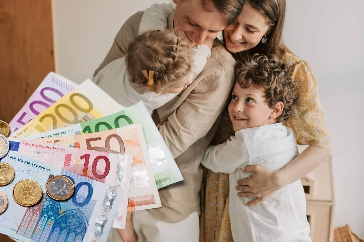 Warum 4 Euro mehr Kindergeld 2026 für viele Familien in Österreich entscheidend sind - image 2