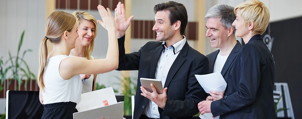 Das passiert in deinem Körper, wenn du ein Kompliment erhältst - image 2