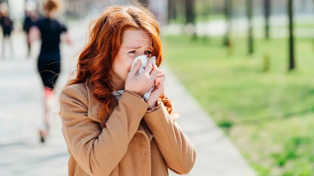 Pollenflug-Kalender: Wann fliegen welche lästigen Pollen in Bayern?