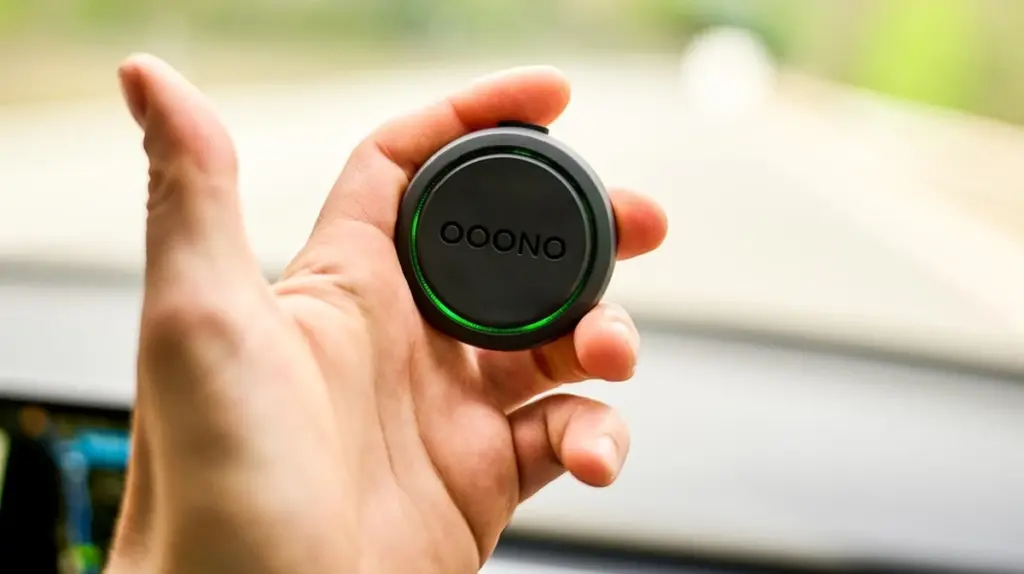 Blitzer-Warner im Auto: Wann Sie legal nutzen – und wann die Strafe droht