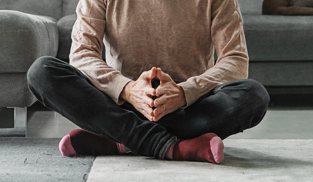 Wer steht schneller auf: Mann oder Frau im Schneidersitz? - image 2